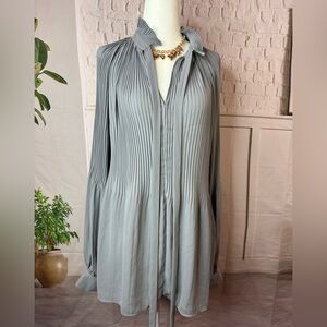 Banana Republic Gray‎ Pleated Blouse large